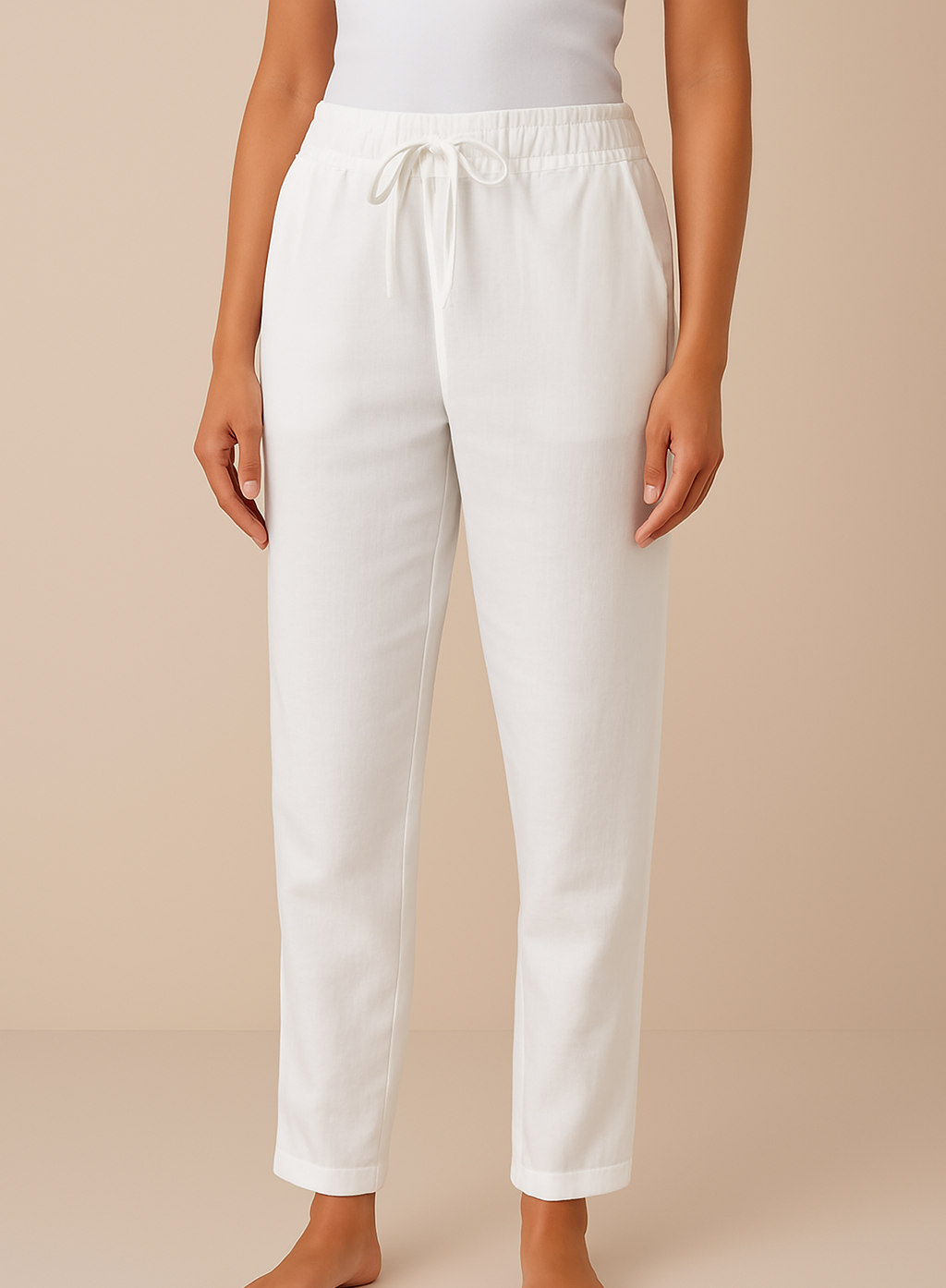 Veelzijdige dames zomerbroek van linnenblend, comfortabel en luchtig, voor een stijlvolle lente- en herfstgarderobe.