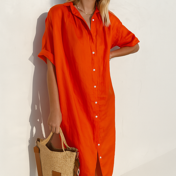 Modieuze dames midi overhemdjurk, licht en luchtig met knoopsluiting. Een frisse Hofmalen zomerjurk voor dames.
