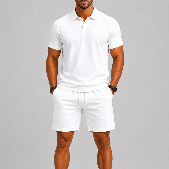 Ergonomisch ontworpen heren shorts uit de lichtgewicht sportset, voor ongehinderd zomerplezier.