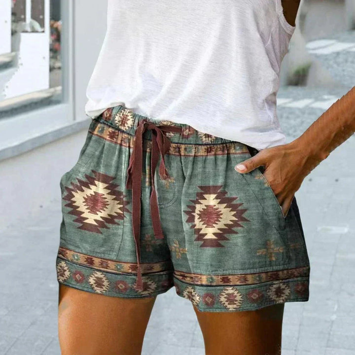 Chique dames strandshort, ideaal voor de zomer en vakantie. Comfortabel en stijlvol voor elke gelegenheid.