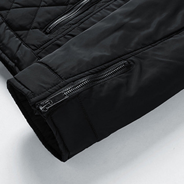 Moderne herenjas, comfortabel en stijlvol. Perfecte aanvulling op elke kledingcollectie.