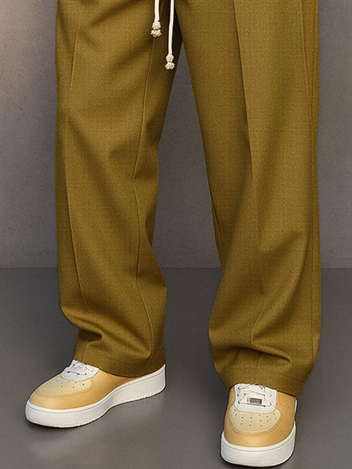 Comfortabele heren chino met de souplesse van een joggingbroek, voor elke dag stijlvol.