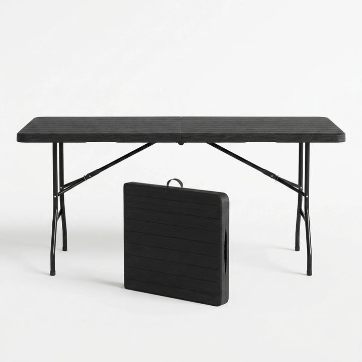 Grote inklapbare eettafel voor buiten in zwart design, geschikt voor 8 personen. Perfect voor gezellige etentjes.