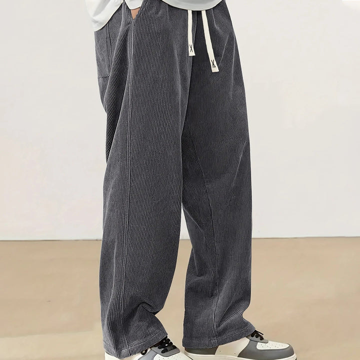 Stijlvolle heren jogger met moderne uitstraling en relaxed fit. Ideaal voor een comfortabele, eigentijdse look.
