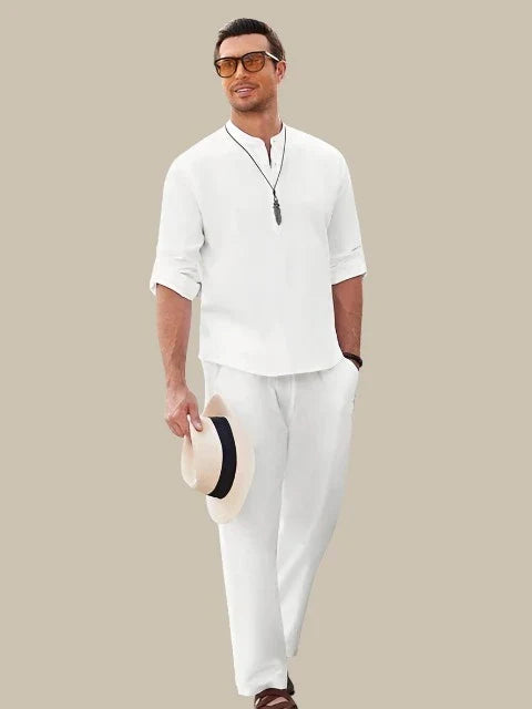 Elegante heren zomerset: V-hals shirt & short voor een stijlvolle casual look.