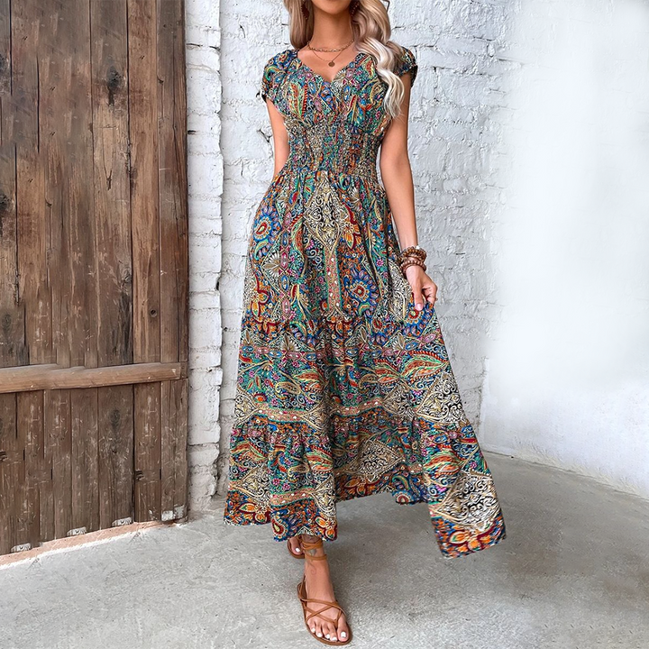 Comfortabele dames boho maxi jurk, perfect voor zomerse dagen en casual strandwandelingen.