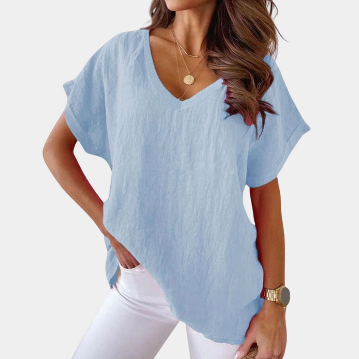 Trendy casual dames T-shirt met comfortabele ronde hals, essentieel voor je dagelijkse kledingcollectie.