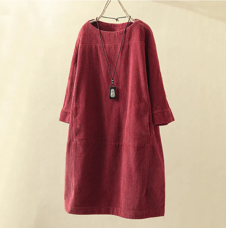 Dames comfortabele midi zomerjurk met korte mouwen en o-hals, ideaal voor casual gelegenheden.