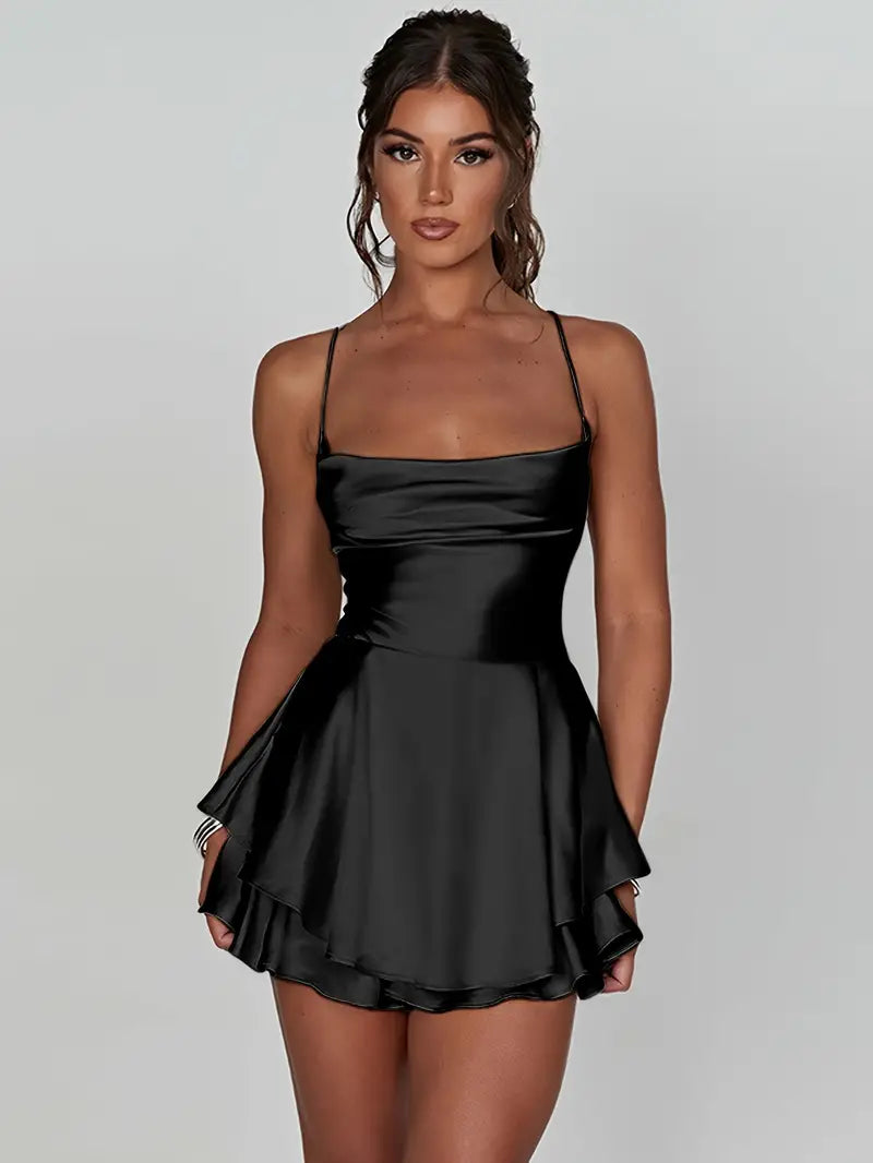 Elegante dames geribbelde mini cocktailjurk, ideaal voor avonden en feesten. Trendy slimfit partyjurk.