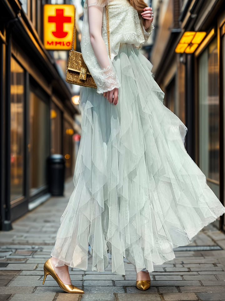 Trendy vrouwenkleding: elegante gelaagde maxirok, comfortabel en veelzijdig voor elke fashionista.