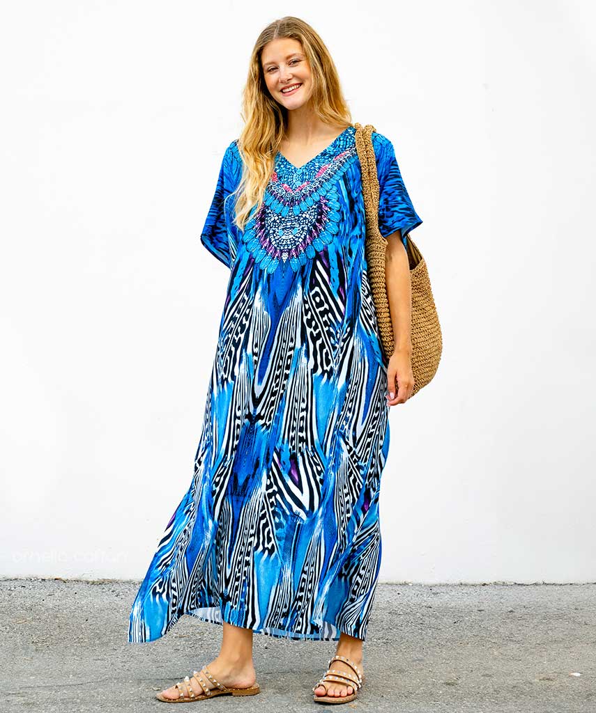 Veelzijdige zomerjurk Salve voor dames, met bloemenprint en maxi lengte, ideaal voor zomermode.