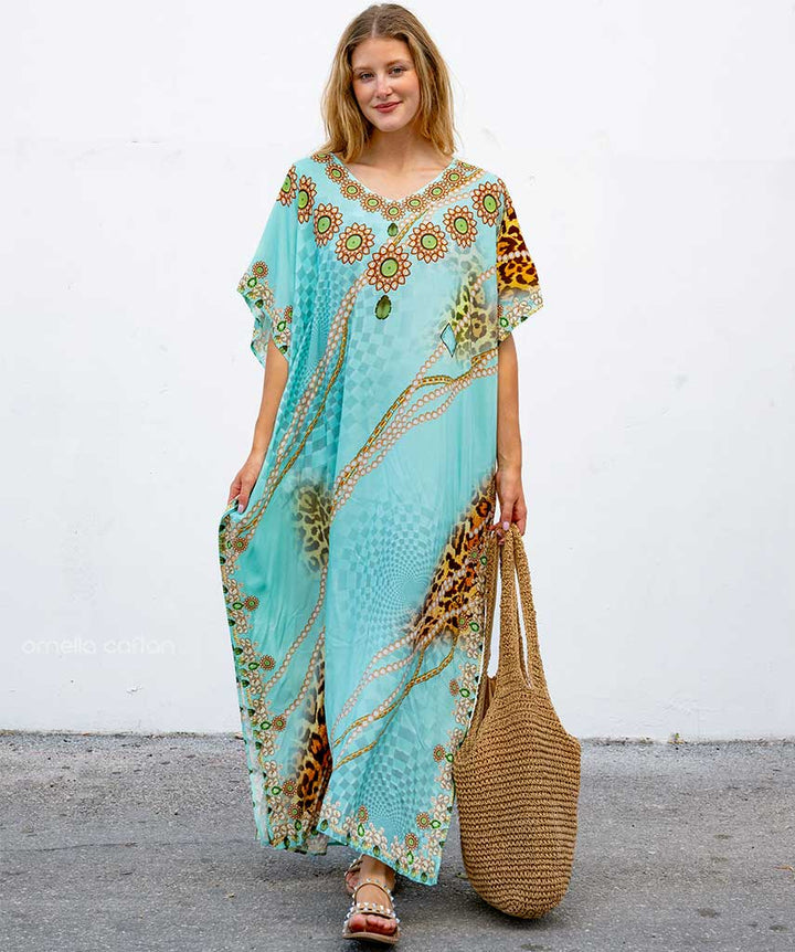 Stijlvolle Hawaiian print dames maxi jurk Salve, een must-have voor elke zomerse garderobe.