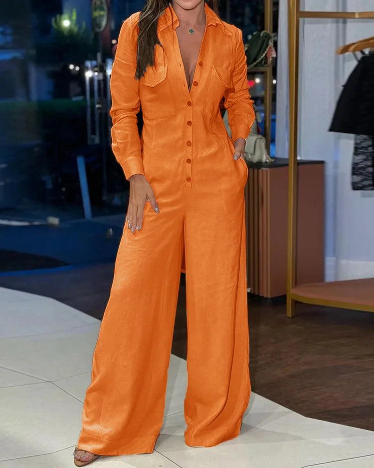 Comfortabele elegante dames jumpsuit met wijde pijpen en lange mouwen. Jouw veelzijdige feestoutfit.
