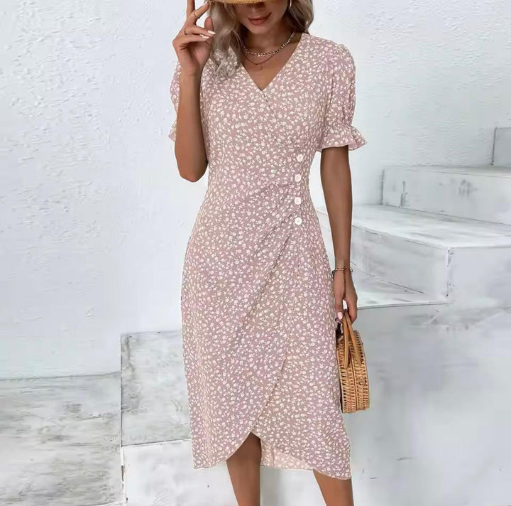 Comfortabele dames midi jurk, perfecte zomerjurk met v-hals en stijlvolle bloemenprint.