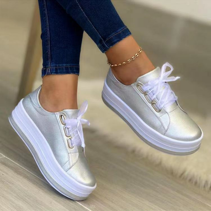 Stijlvolle dames comfortschoenen, elegant design met lintveters en verstelbare pasvorm voor optimale steun.