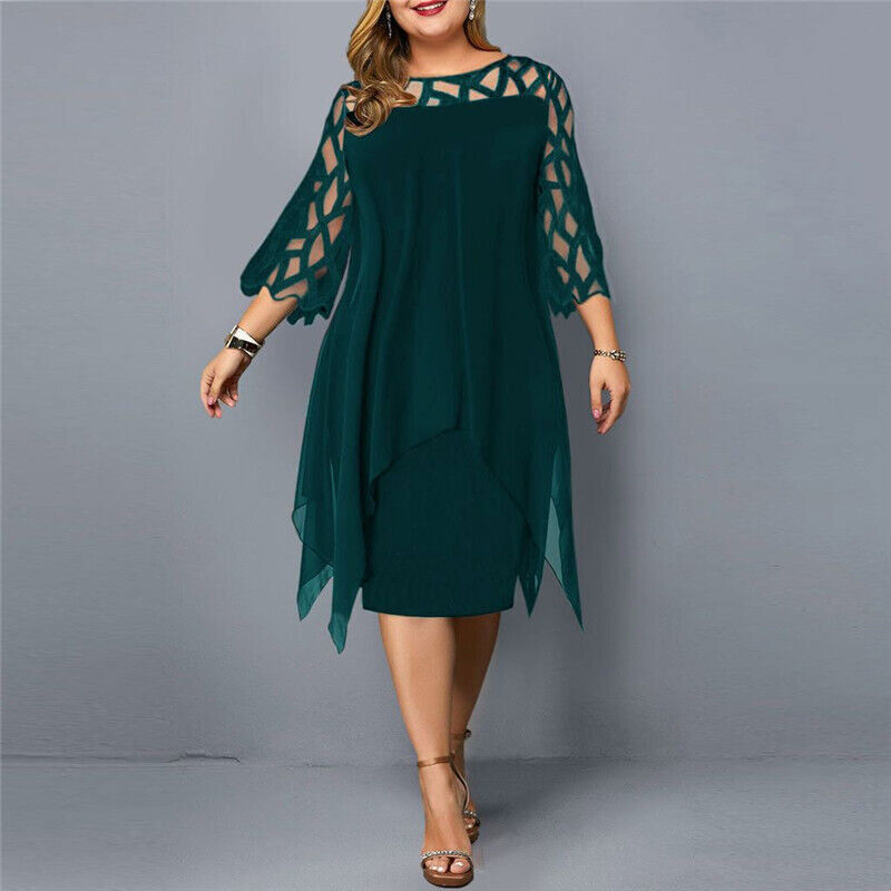 Zachte, comfortabele oversized midi jurk voor dames. Een trendy en veelzijdige keuze.