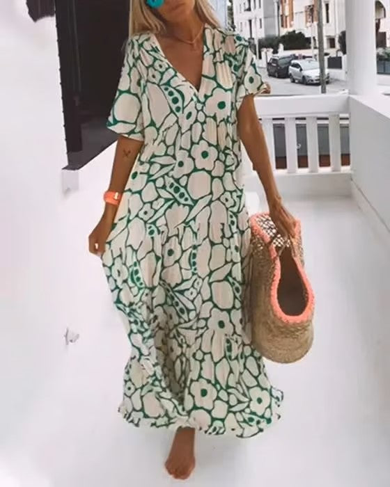Comfortabele en stijlvolle dames Rosalie maxi jurk met V-hals, ideaal voor een elegante en ontspannen look.