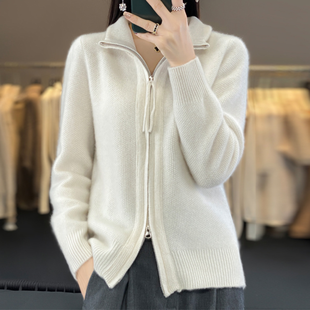 Comfortabele dames cardigan met rits, perfect als warm wintervest of stijlvolle herfstlaag.
