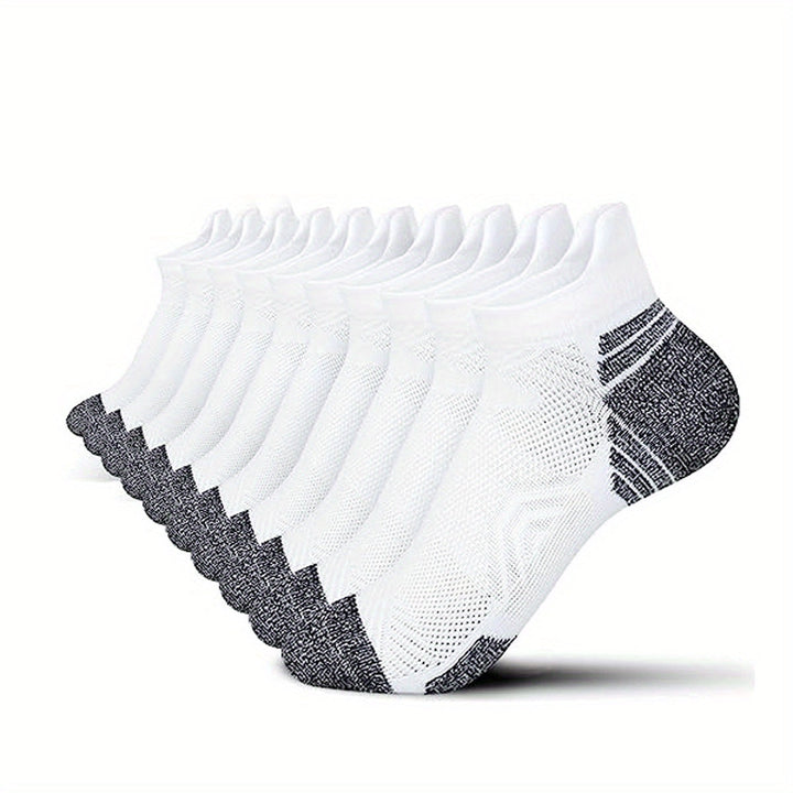 Complete set van 5 paar ademende dames sportsokken, veelkleurig en compressie ontwerp.