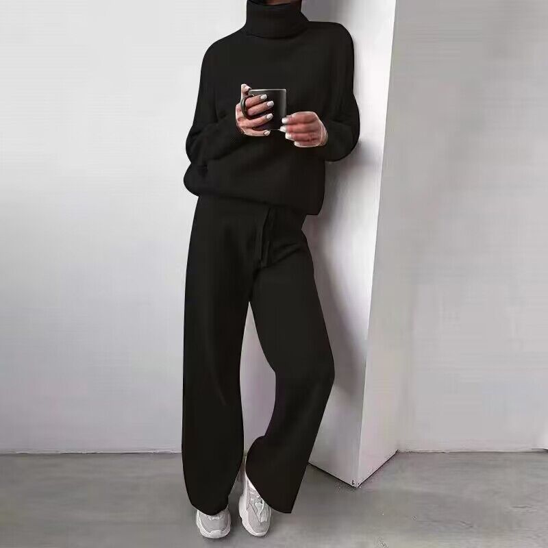 Relaxte dames outfit: complete coltrui en joggingbroek co-ord set, ideaal voor dagelijkse ontspanning.
