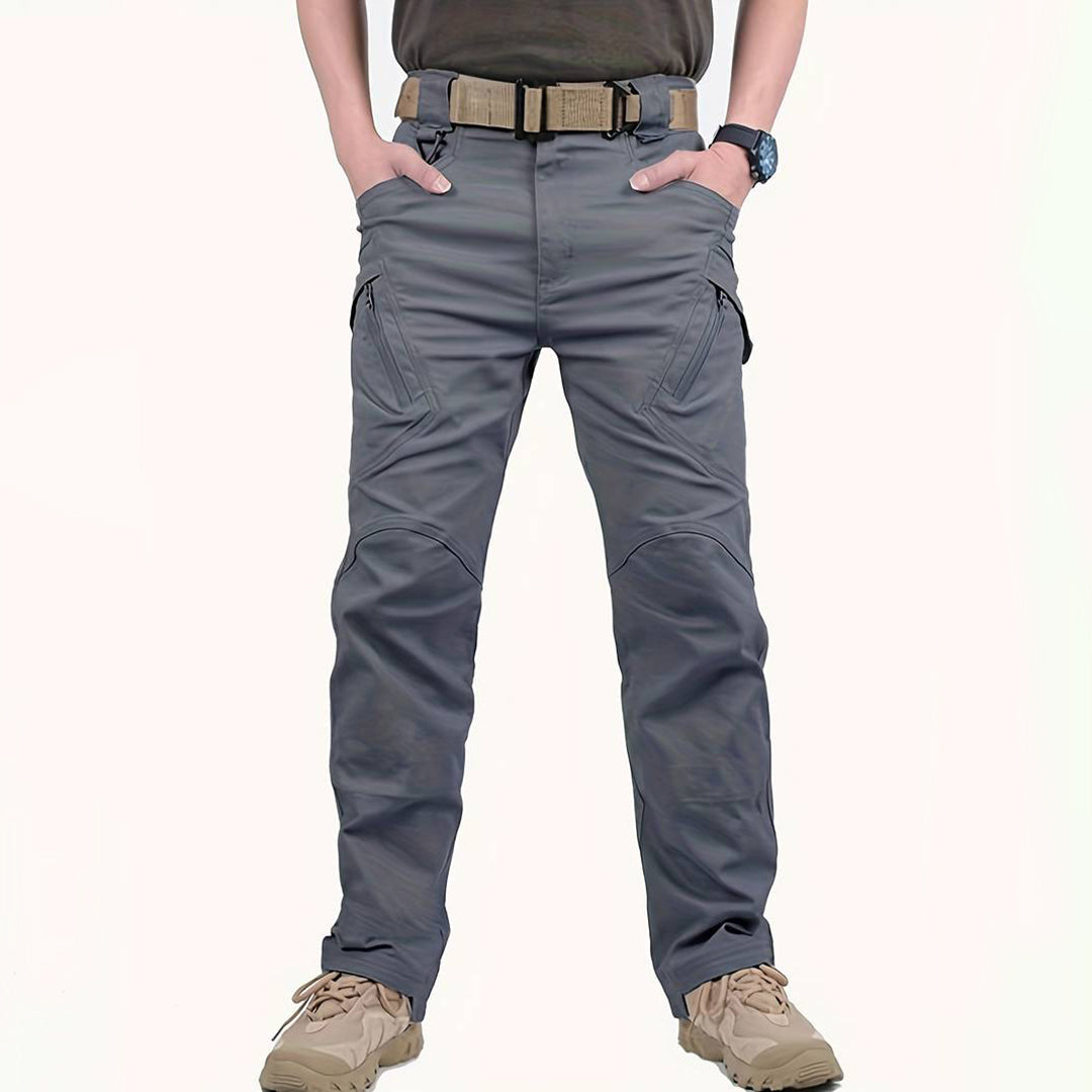 Duurzame stretch cargobroek voor heren, ideaal als werkbroek of outdoorbroek; waterafstotend.