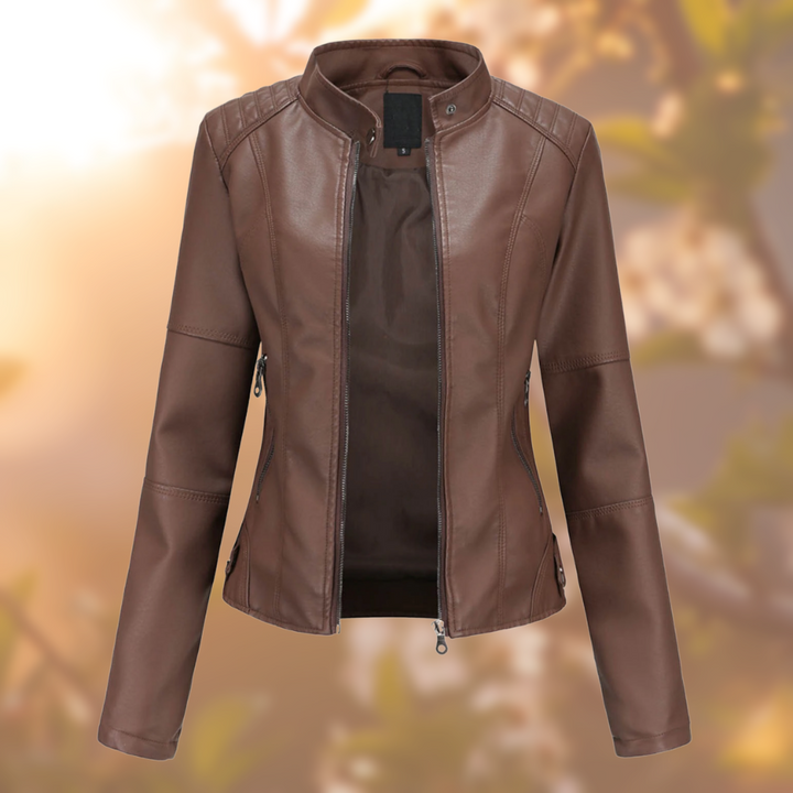 Warme en comfortabele KatiesJacket dames winterjas. Perfecte leren bovenkleding voor een stijlvolle outfit.