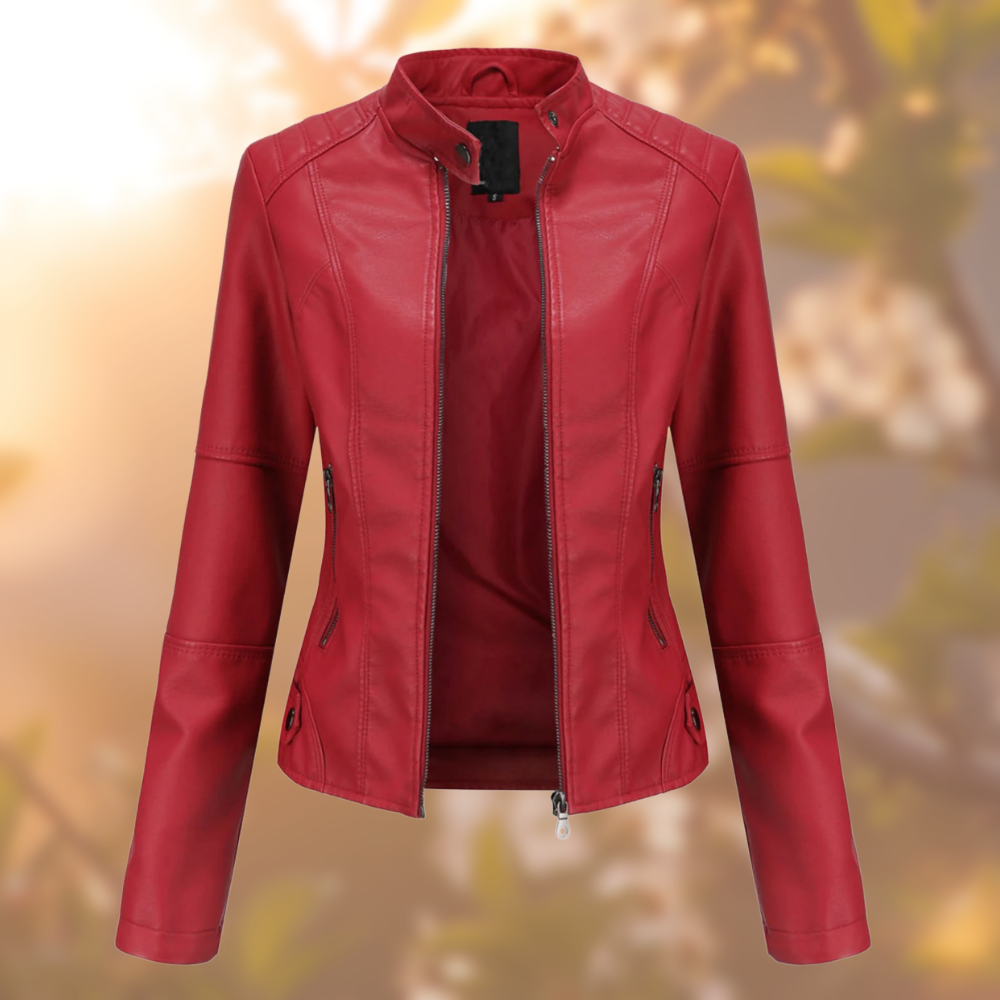Comfortabele en stijlvolle leren dames winterjas KatiesJacket. Ideaal voor koude dagen en een elegante look.