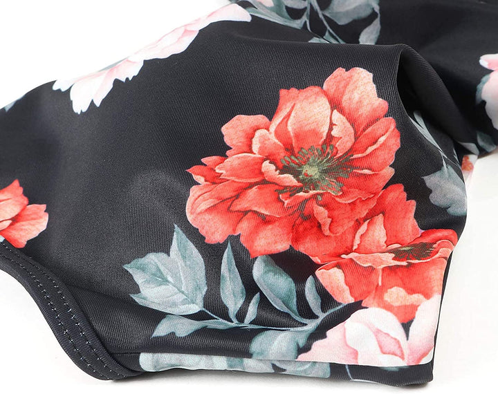 Complete set: fleurige high-waisted bikini voor dames. Comfortabele en trendy zwemkleding.