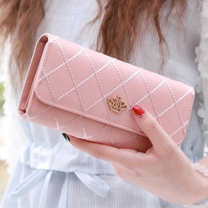 Luxe kunstleer dames portemonnee, tri-fold model, een elegant en functioneel accessoire voor elke tas.