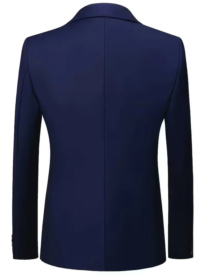 Ideaal voor gala's: een driedelig slim fit herenpak met een distinctieve glanzende finish.
