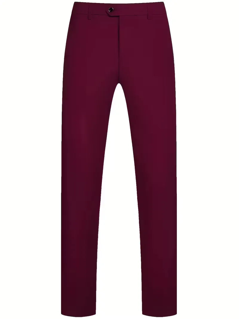 Close-up van de glanzende stof van een driedelig slim fit herenpak, met oog voor detail.