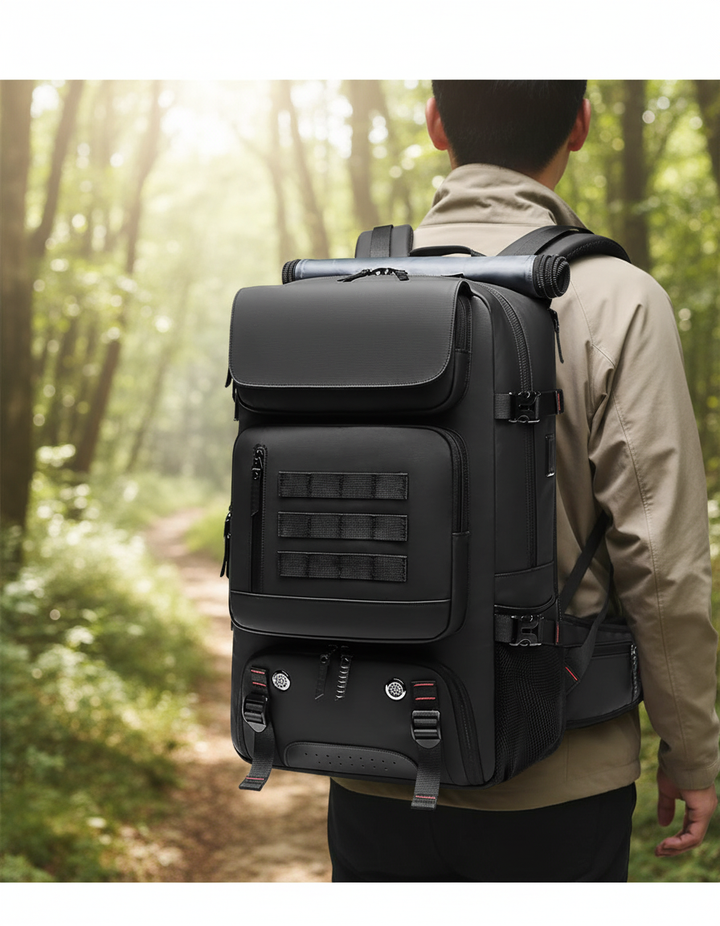 Unisex multifunctionele reisrugzak, waterdicht, met laptopvak en USB-poort. Ideaal voor reizen en outdoor.