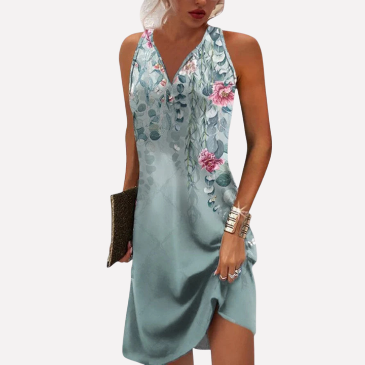 Textuur en print van de stof van een trendy dames mouwloze mini zomerjurk, casual en comfortabel.