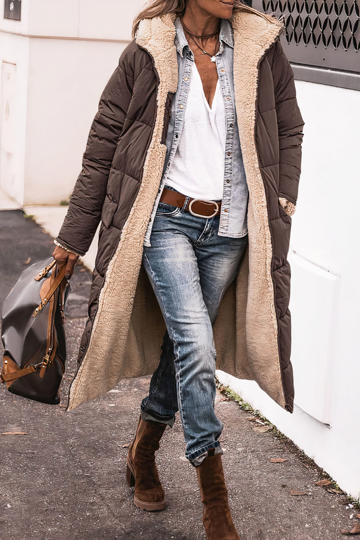 Warme en stijlvolle dames parka, dubbelzijdig. Winddichte winterjas, comfortabel voor buiten.
