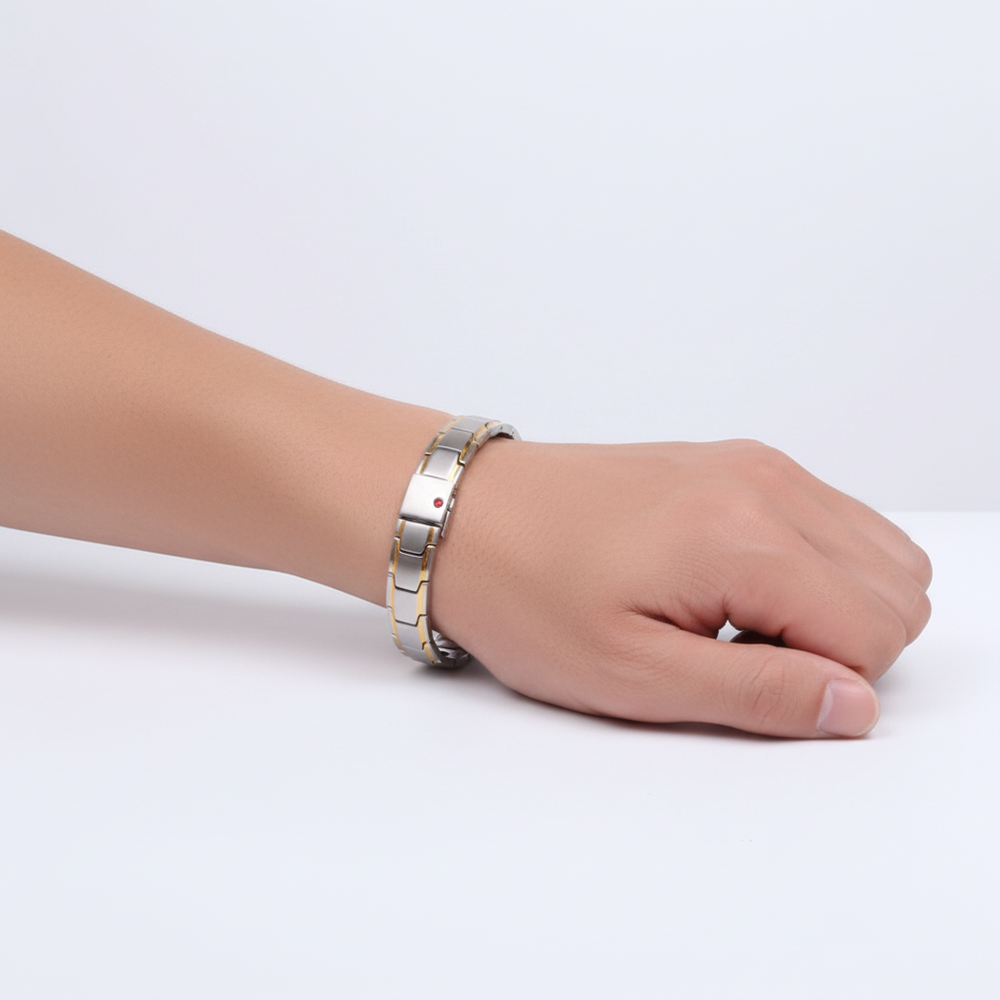 Stijlvolle unisex wellness armband van roestvrij staal met krachtige magneten voor energie en balans.