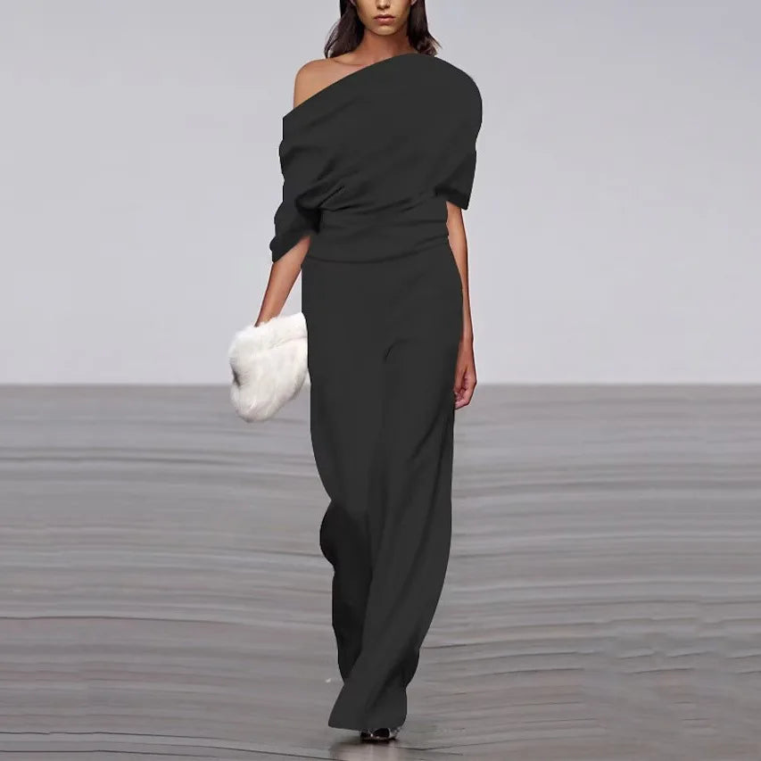 Stijlvolle Matilda jumpsuit voor dames, een moeiteloos chique eendelige outfit. Perfect voor de zomer.