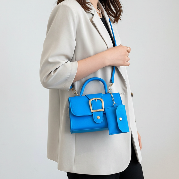 Blauwe ComfortabeleClutch: Stijlvolle dames schoudertas, perfect als handtas en veelzijdige crossbody tas. Modieus.