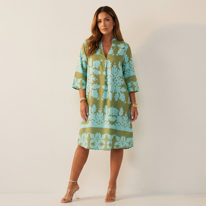 Elegante en comfortabele dames lentejurk met soepele pasvorm, ideaal voor een modieuze casual chic look.