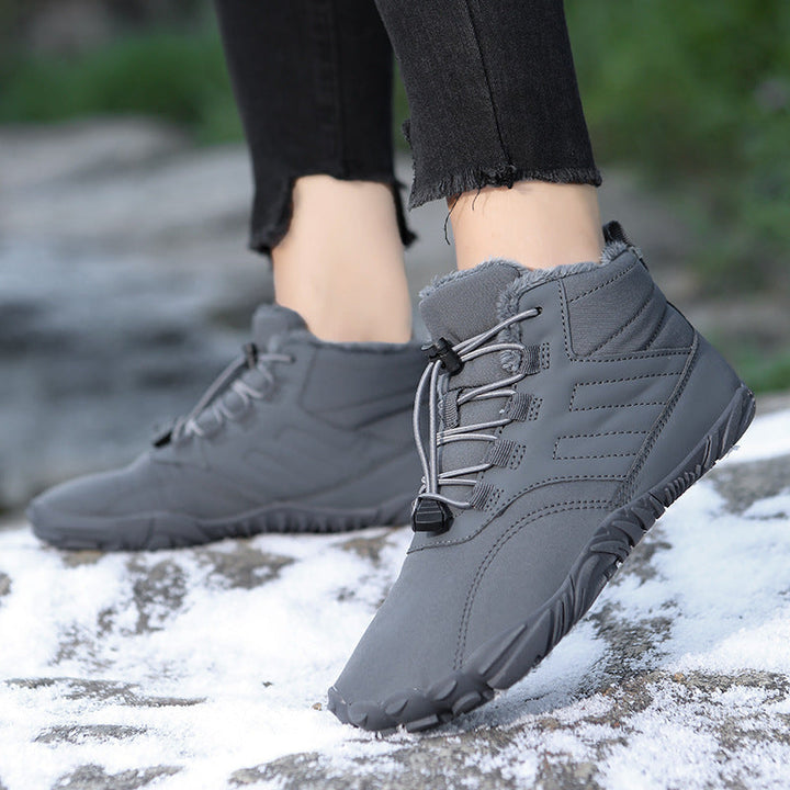 Stijlvolle uniseks Luca outdoor winterlaarzen: waterdicht en ademend, perfect voor winterse avonturen.