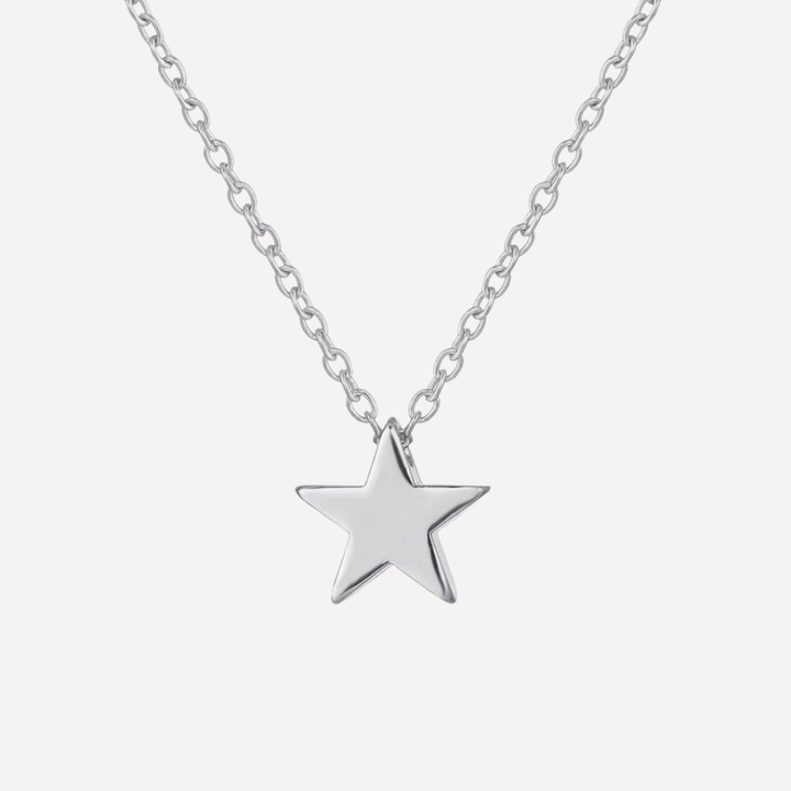 Stijlvolle dames ketting met schitterende ster hanger, een prachtig sieraad en trendy accessoire.