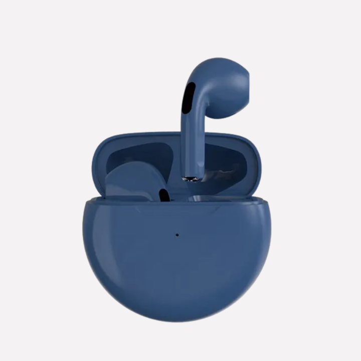 Vrouw luistert ontspannen naar muziek met Air Pro 6 draadloze Bluetooth oordopjes, perfect voor dagelijks gebruik.