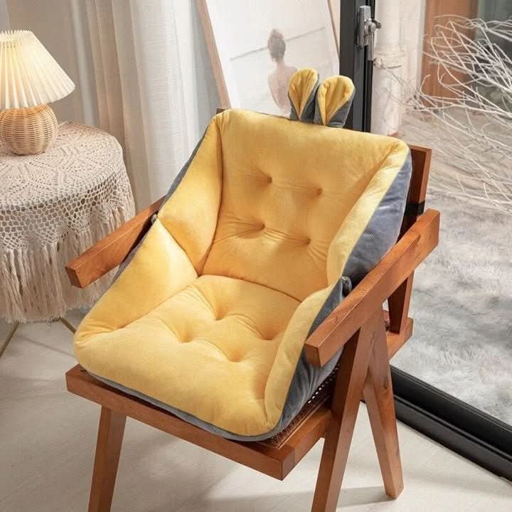 Gezond zitten met het OrthoSeat ergonomisch zitkussen; voorkomt rugklachten en biedt optimaal zitcomfort thuis.
