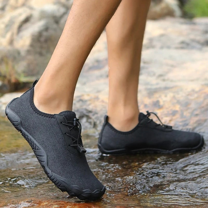 Comfortabele unisex TerraStride barefoot sportschoenen, ademend en antislip voor elke activiteit.