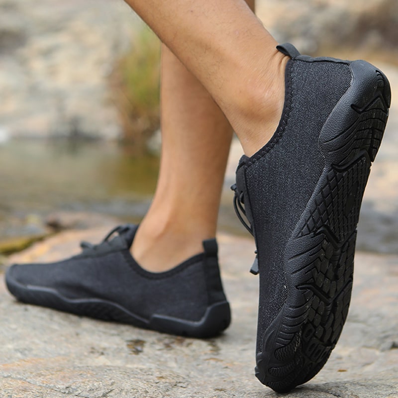 TerraStride barefoot schoenen met superieure antislip zool, flexibel en comfortabel voor optimale grip.