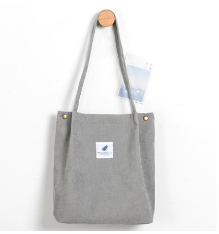 Veelzijdige corduroy tas, een praktische en stijlvolle schoudertas voor dames.
