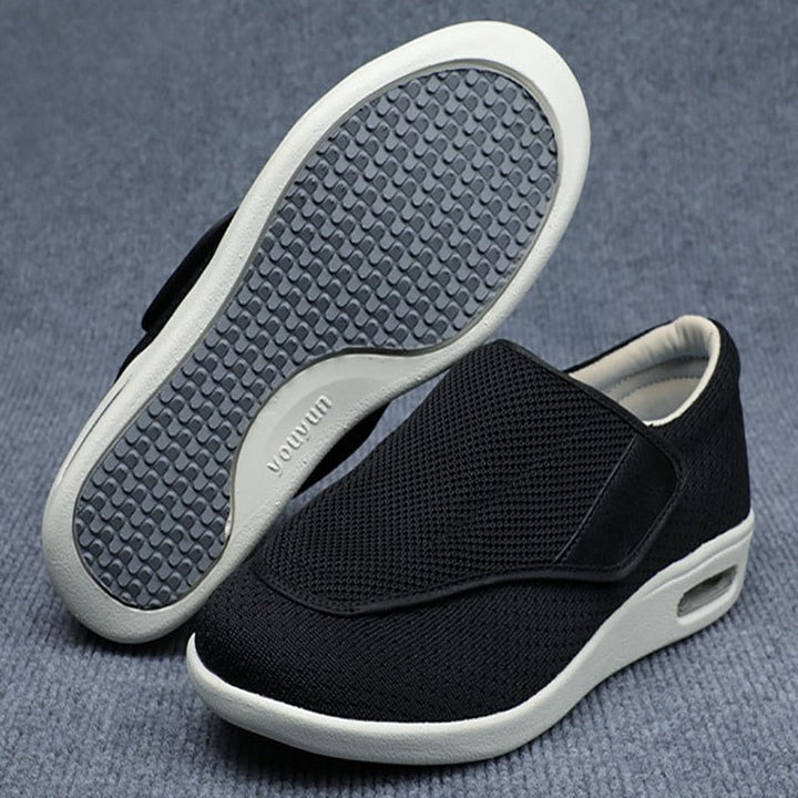 Orthopedische diabetici schoenen ComfortEase, brede pasvorm voor optimale ondersteuning en comfort.