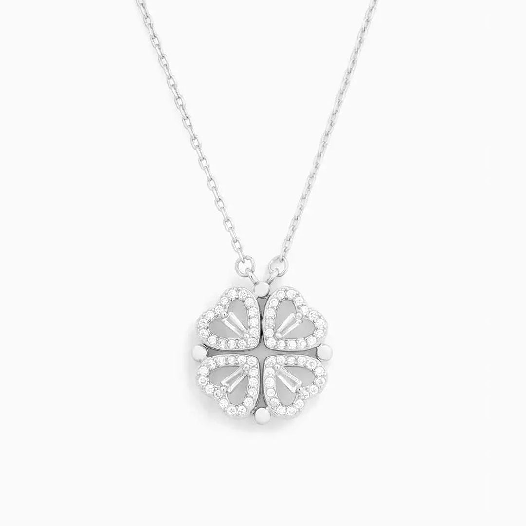 Hart en klavertje vier dames ketting van RVS, bezet met zirkonia, symboliseert liefde & geluk.