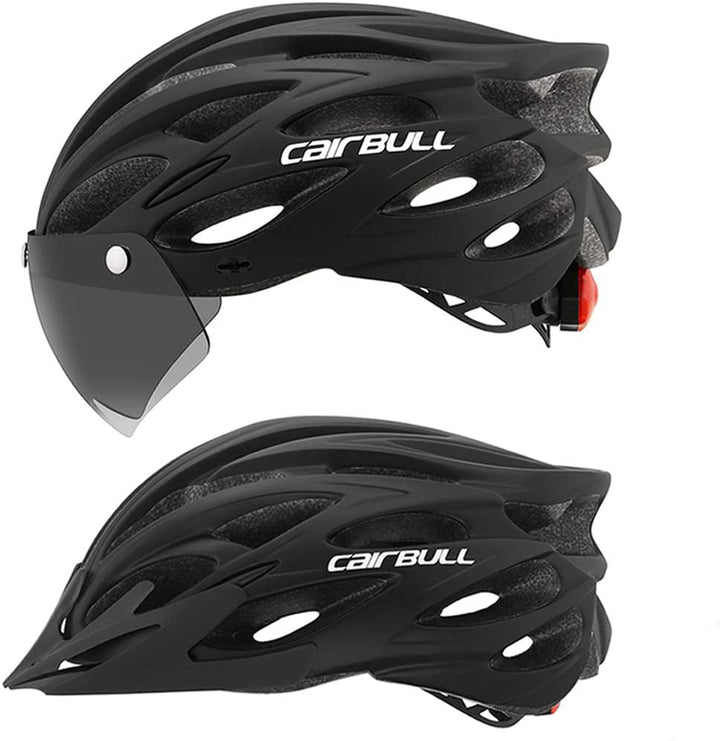 Detailopname ProGuard robuuste fietshelm, toont achterlicht, vizier en ventilatie voor veilig fietsplezier.