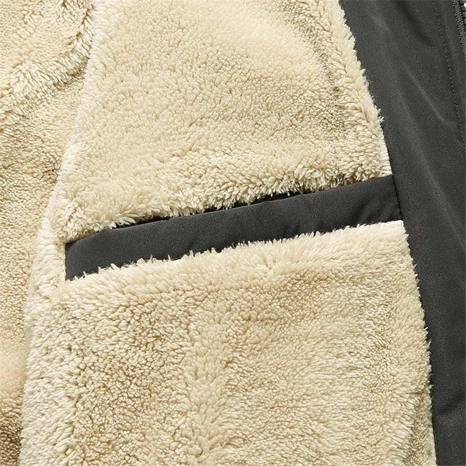 Trendy heren winterjas, gevoerd bomberjack voor een casual look. Warme kleding voor heren.