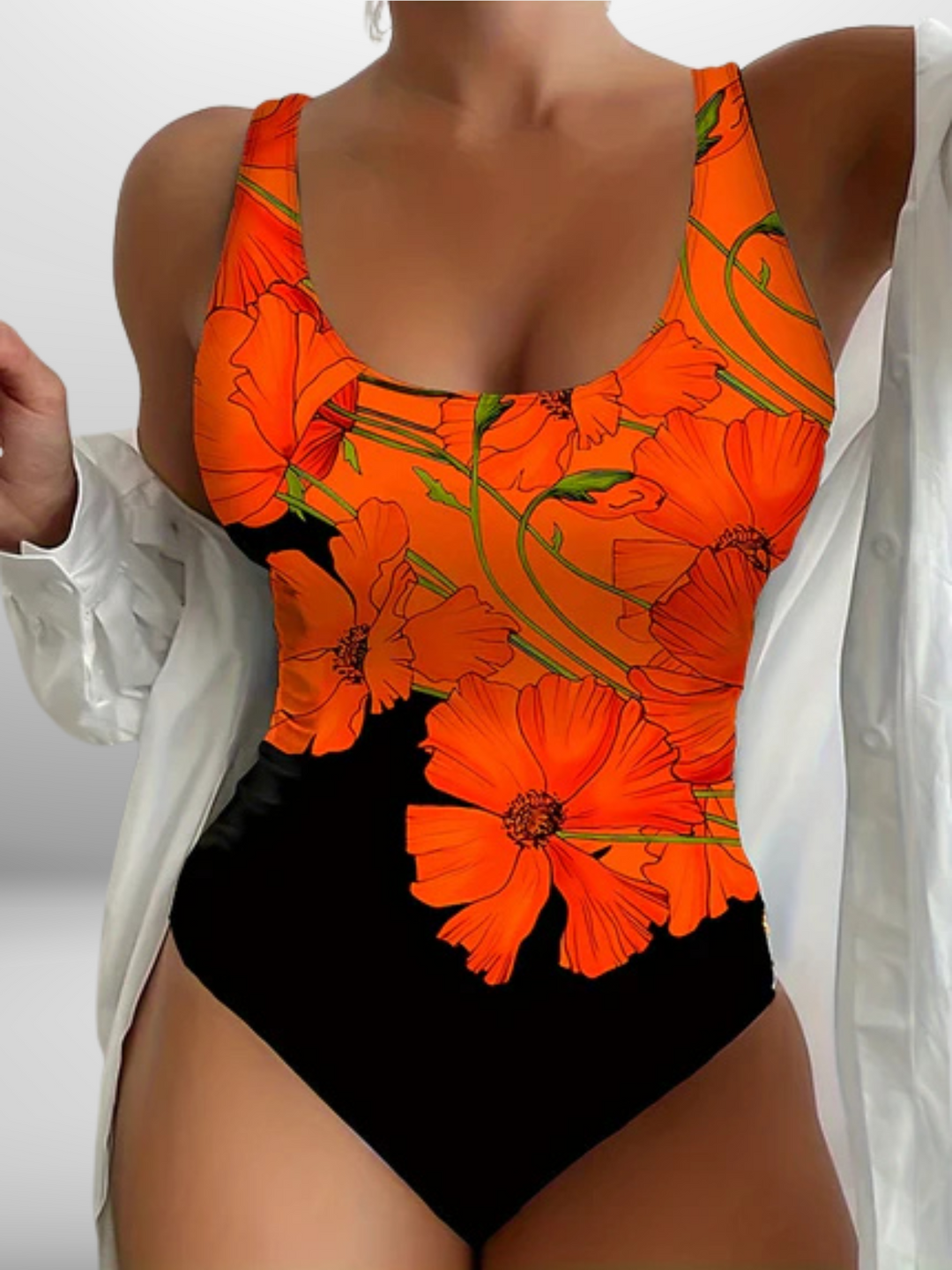 Elegant dames shaping badpak met levendige bloemenprint, ideaal voor een flatterend figuur op strand of zwembad.